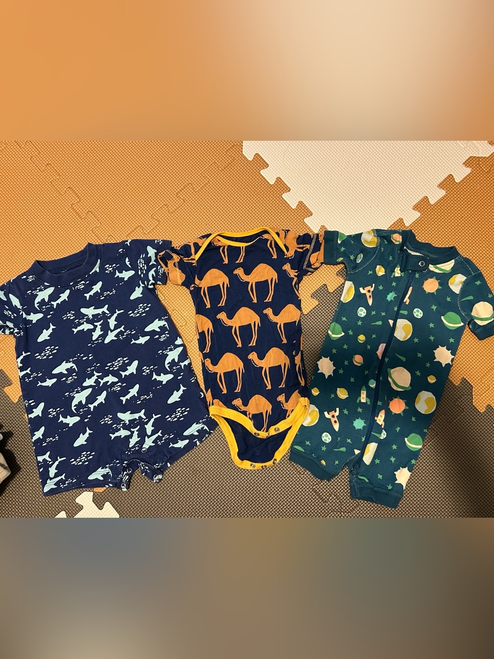 Summer baby bodysuits 6-12M